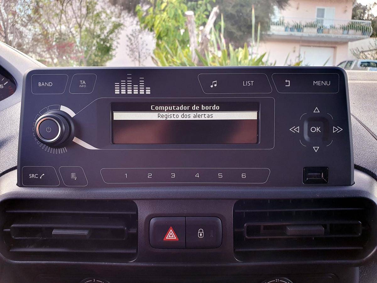 peugeot-partner-2019-diesel-1560cc
