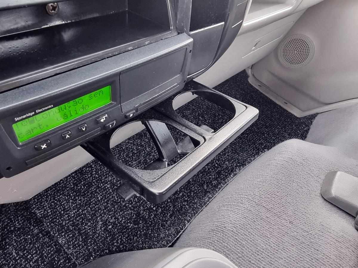 toyota-dyna-2006-diesel-4600cc