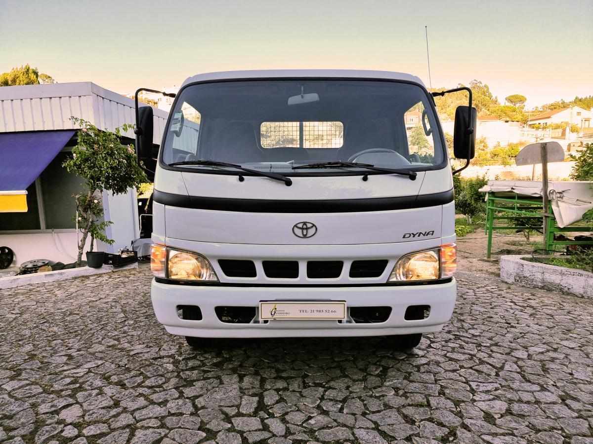 toyota-dyna-2006-diesel-4600cc