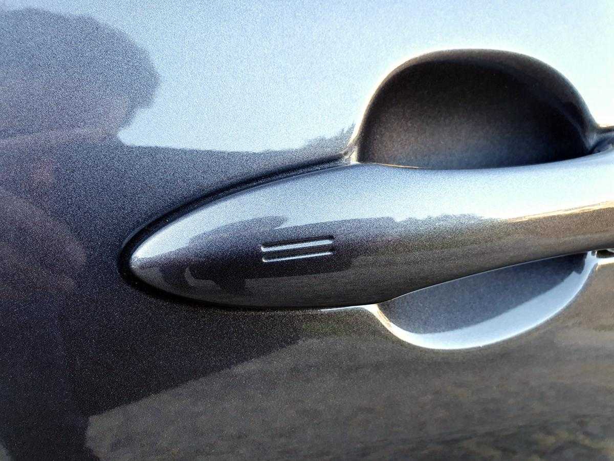 toyota-yaris-2021-hibrido-a-gasolina-1490cc