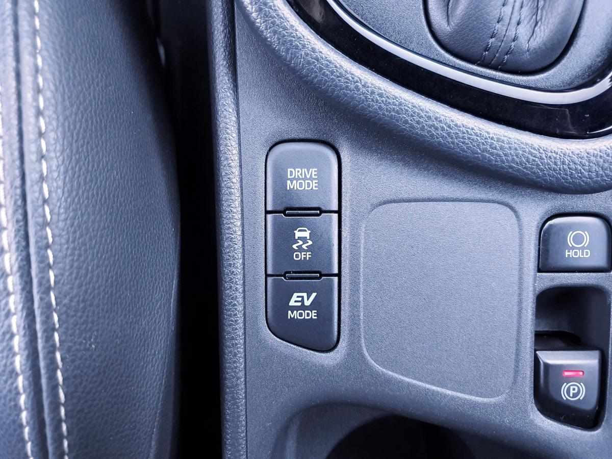 toyota-yaris-2021-hibrido-a-gasolina-1490cc