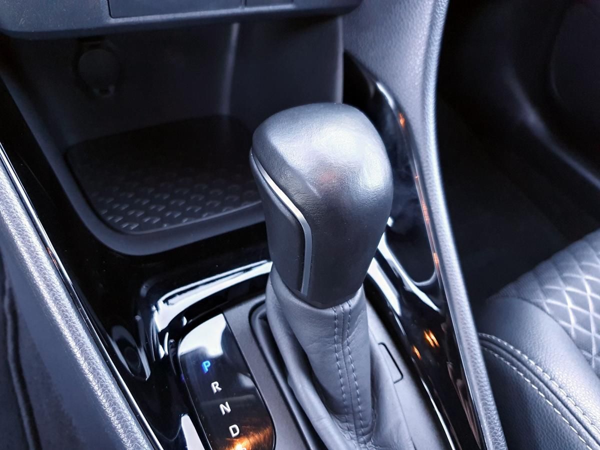 toyota-yaris-2021-hibrido-a-gasolina-1490cc