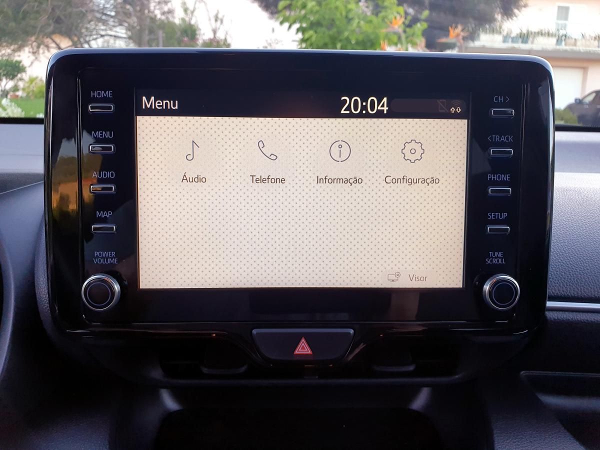 toyota-yaris-2021-hibrido-a-gasolina-1490cc
