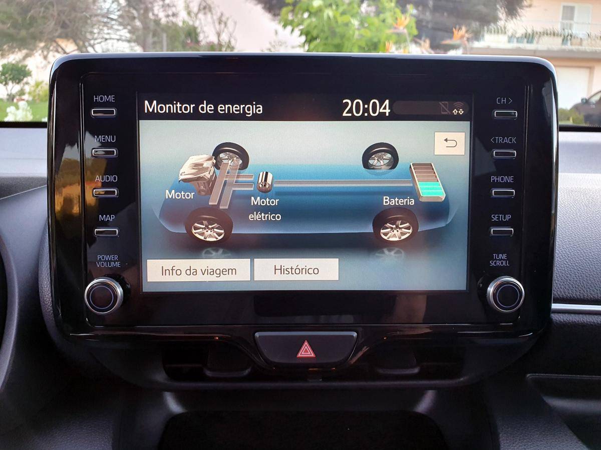 toyota-yaris-2021-hibrido-a-gasolina-1490cc