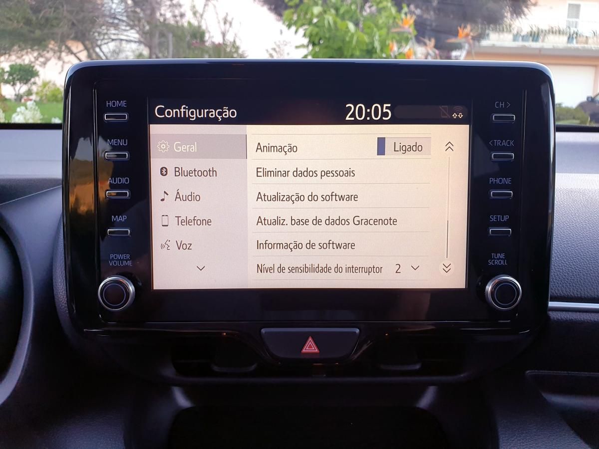 toyota-yaris-2021-hibrido-a-gasolina-1490cc