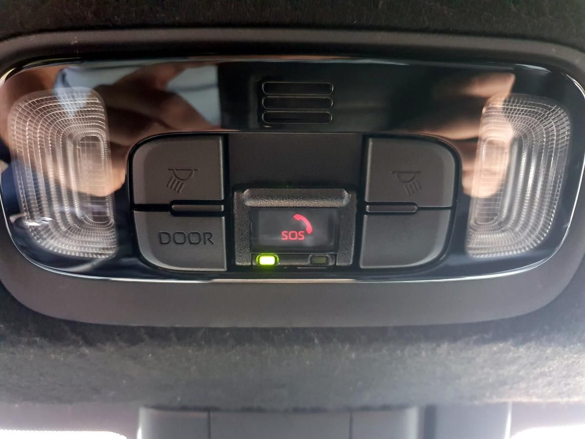 toyota-yaris-2021-hibrido-a-gasolina-1490cc