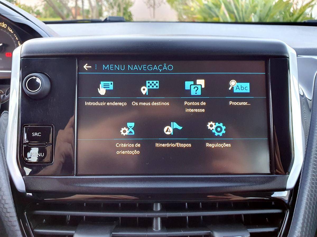 peugeot-208-2017-gasolina-1199cc
