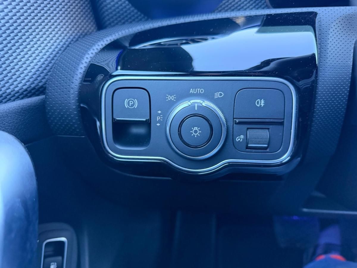 mercedes-benz-cla-2022-hibrido-1332cc