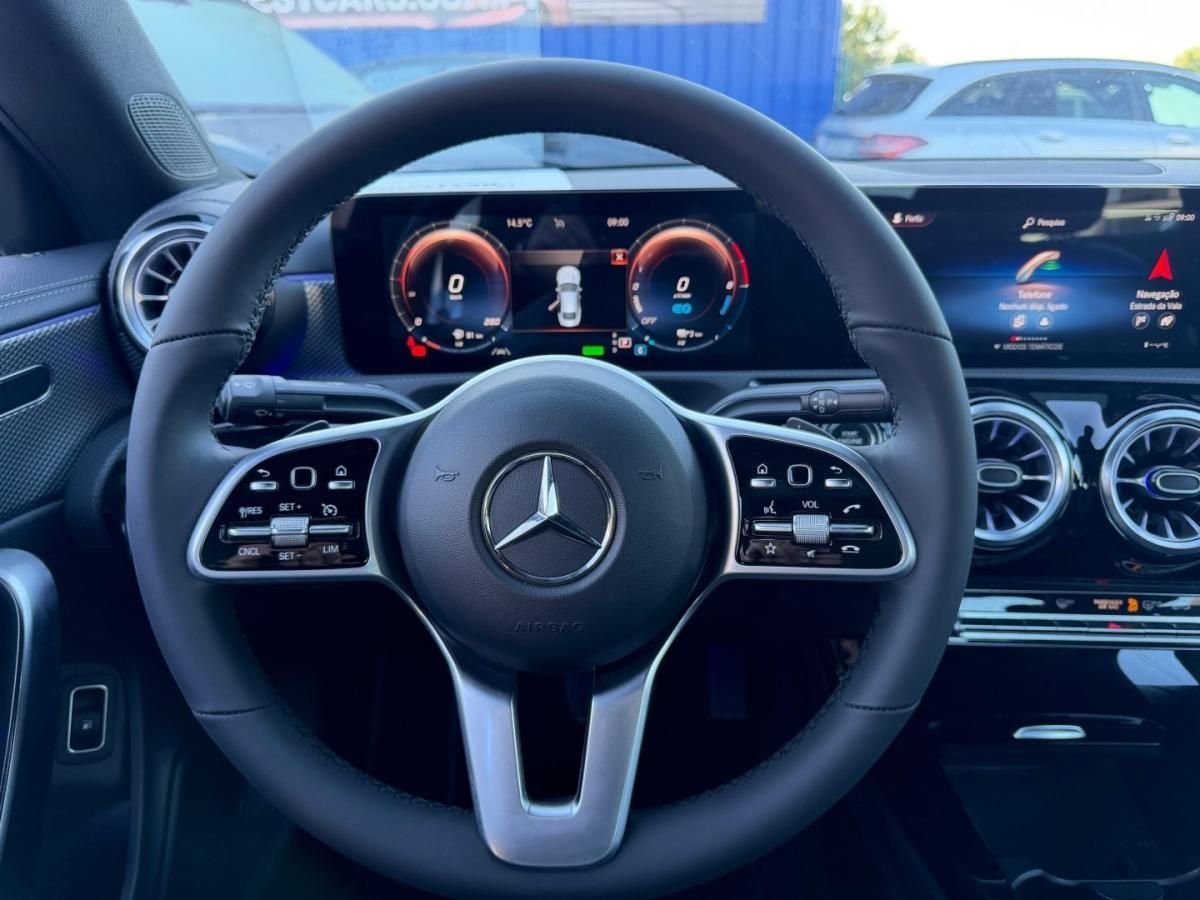mercedes-benz-cla-2022-hibrido-1332cc