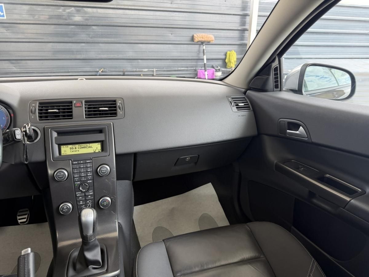 volvo-c30-2013-diesel-1560cc