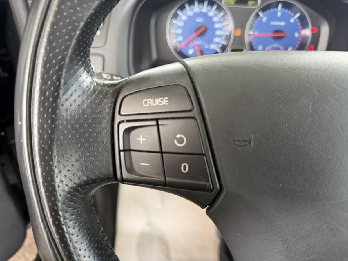 volvo-c30-2013-diesel-1560cc