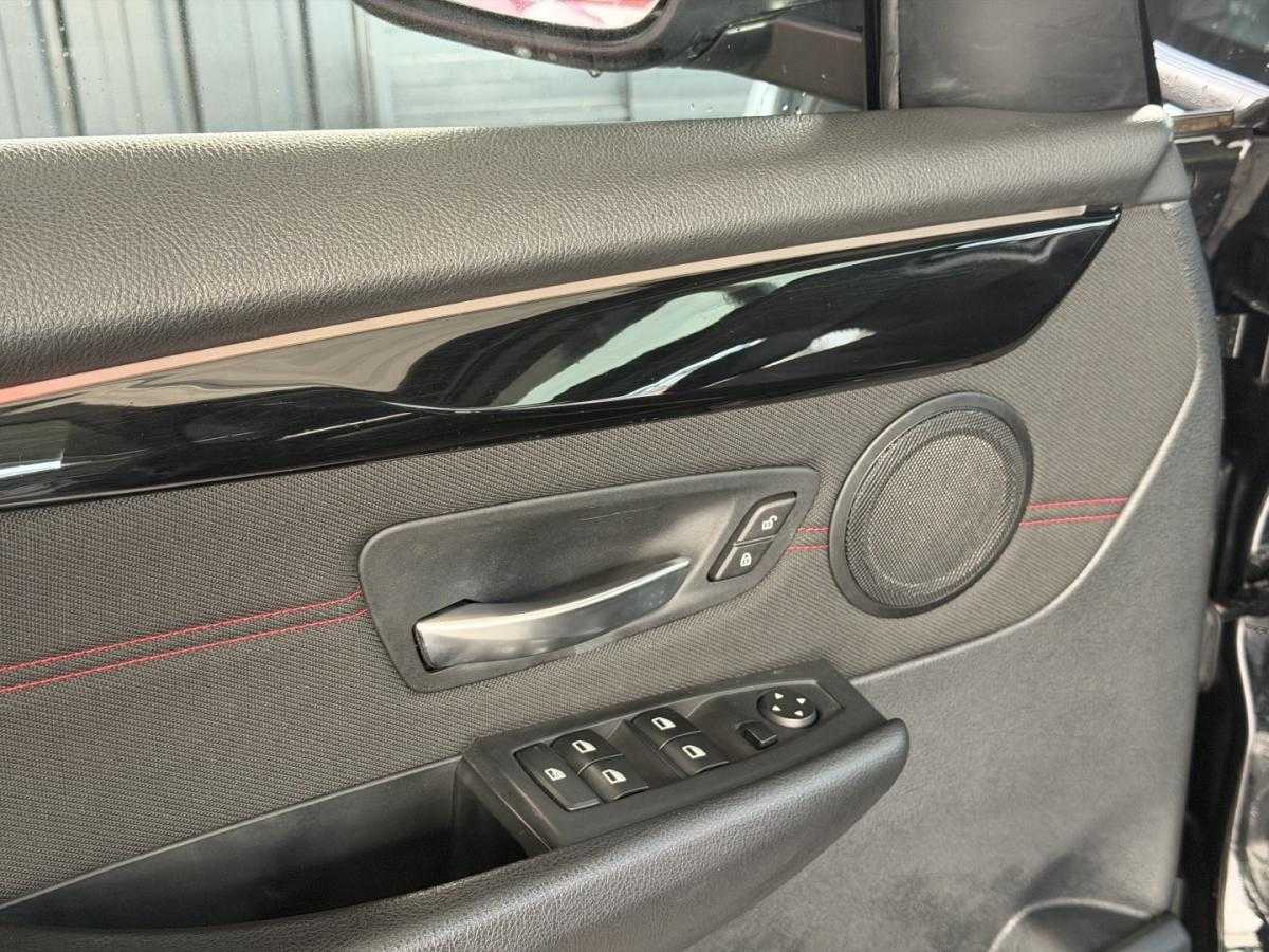 bmw-serie-2-2016-diesel-1496cc