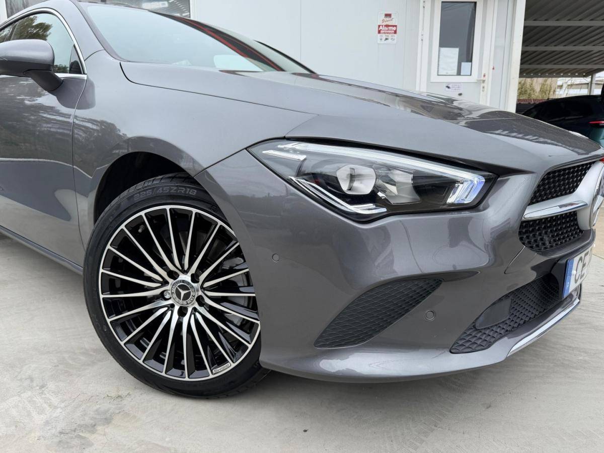 mercedes-benz-cla-2022-hibrido-1332cc