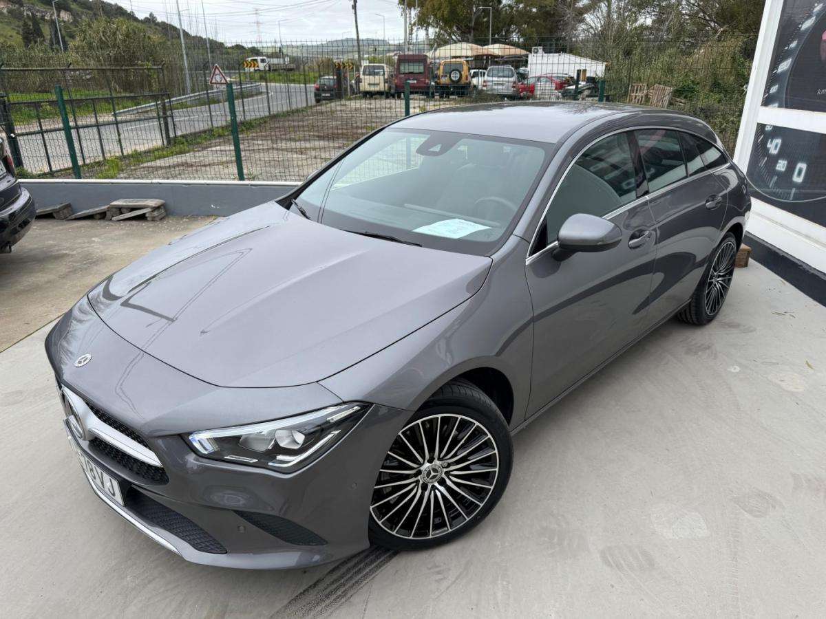 mercedes-benz-cla-2022-hibrido-1332cc