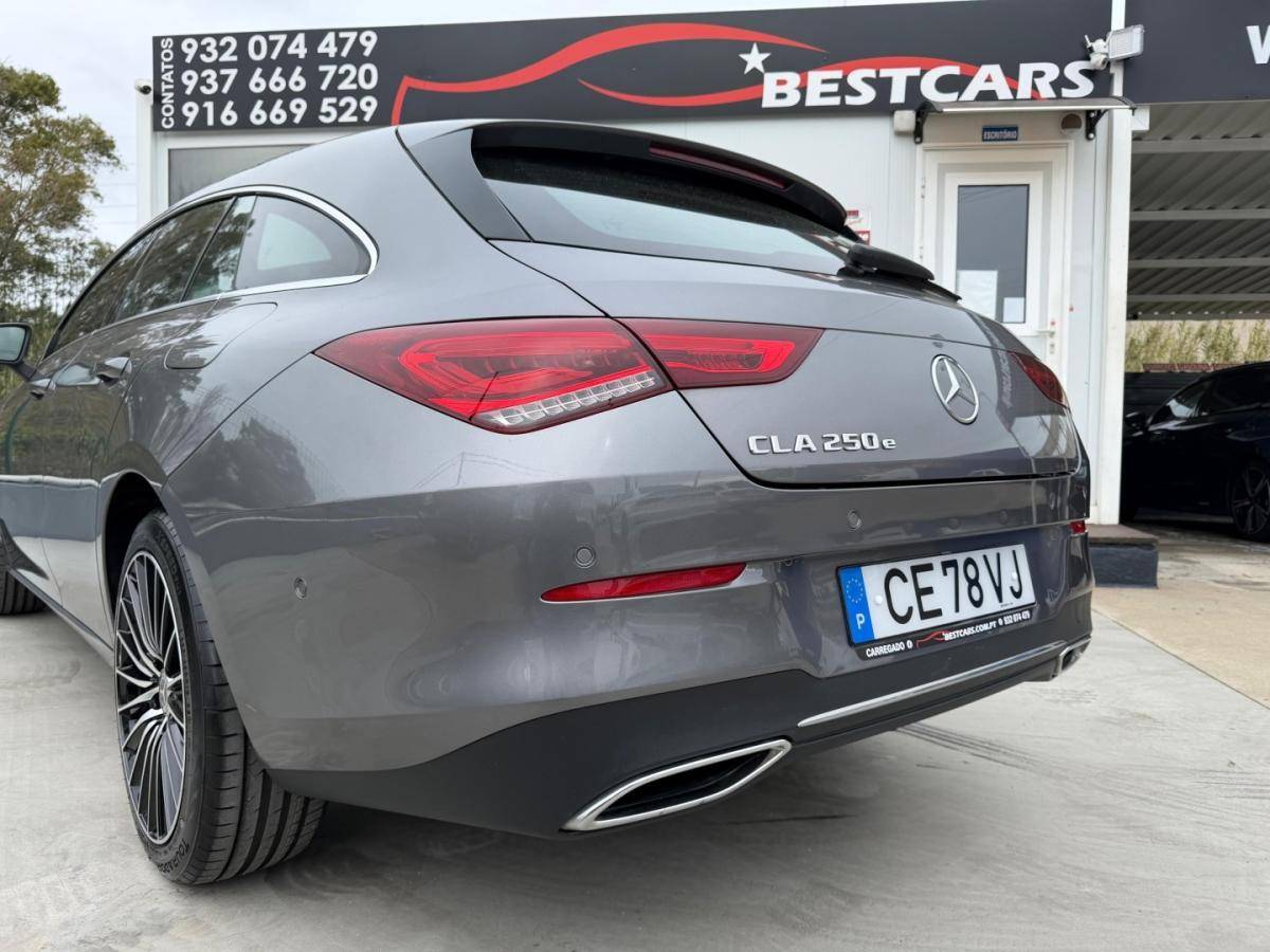 mercedes-benz-cla-2022-hibrido-1332cc