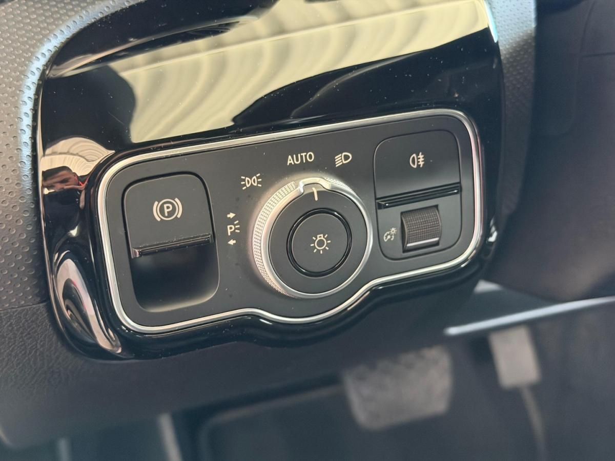 mercedes-benz-cla-2022-hibrido-1332cc