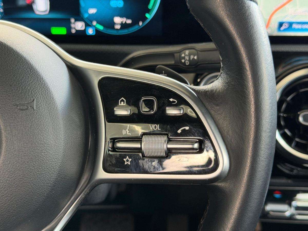 mercedes-benz-cla-2022-hibrido-1332cc
