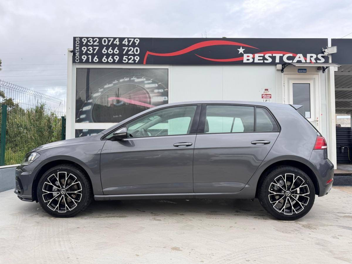 volkswagen-golf-2019-diesel-1598cc