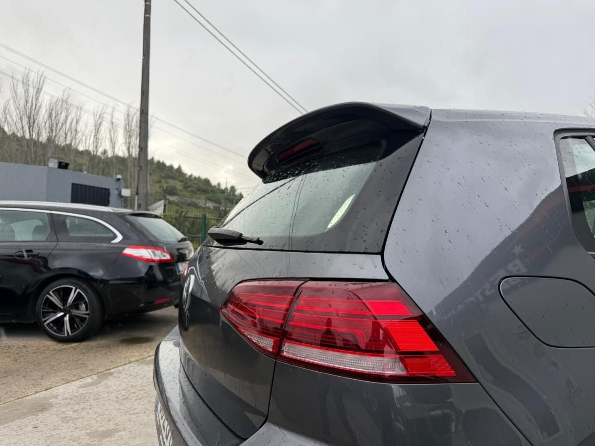 volkswagen-golf-2019-diesel-1598cc
