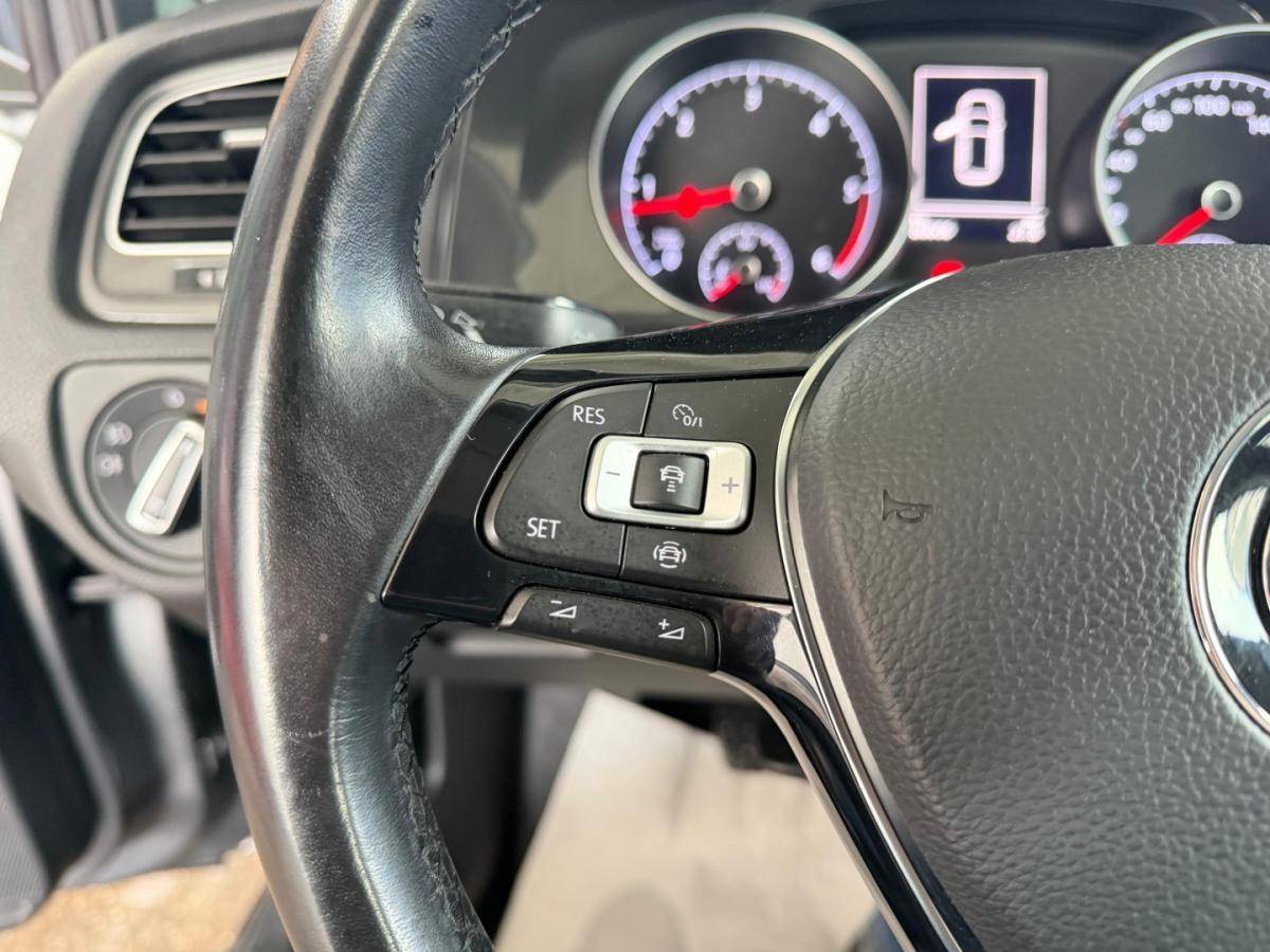 volkswagen-golf-2019-diesel-1598cc