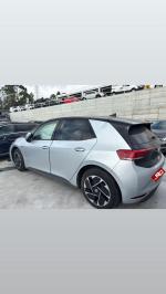 volkswagen-id-3-2023-eletrico-999cc