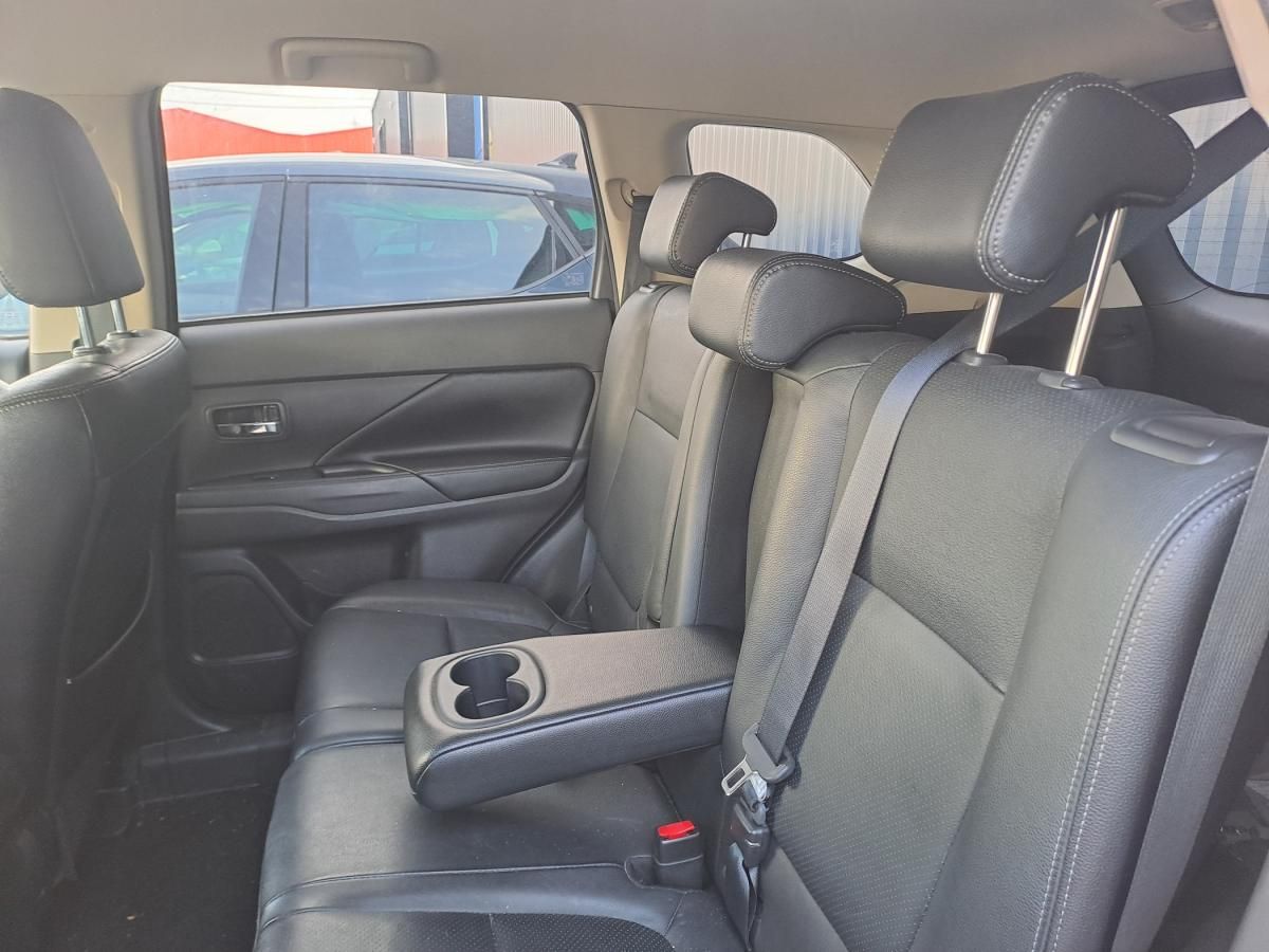 mitsubishi-outlander-2016-diesel-2268cc