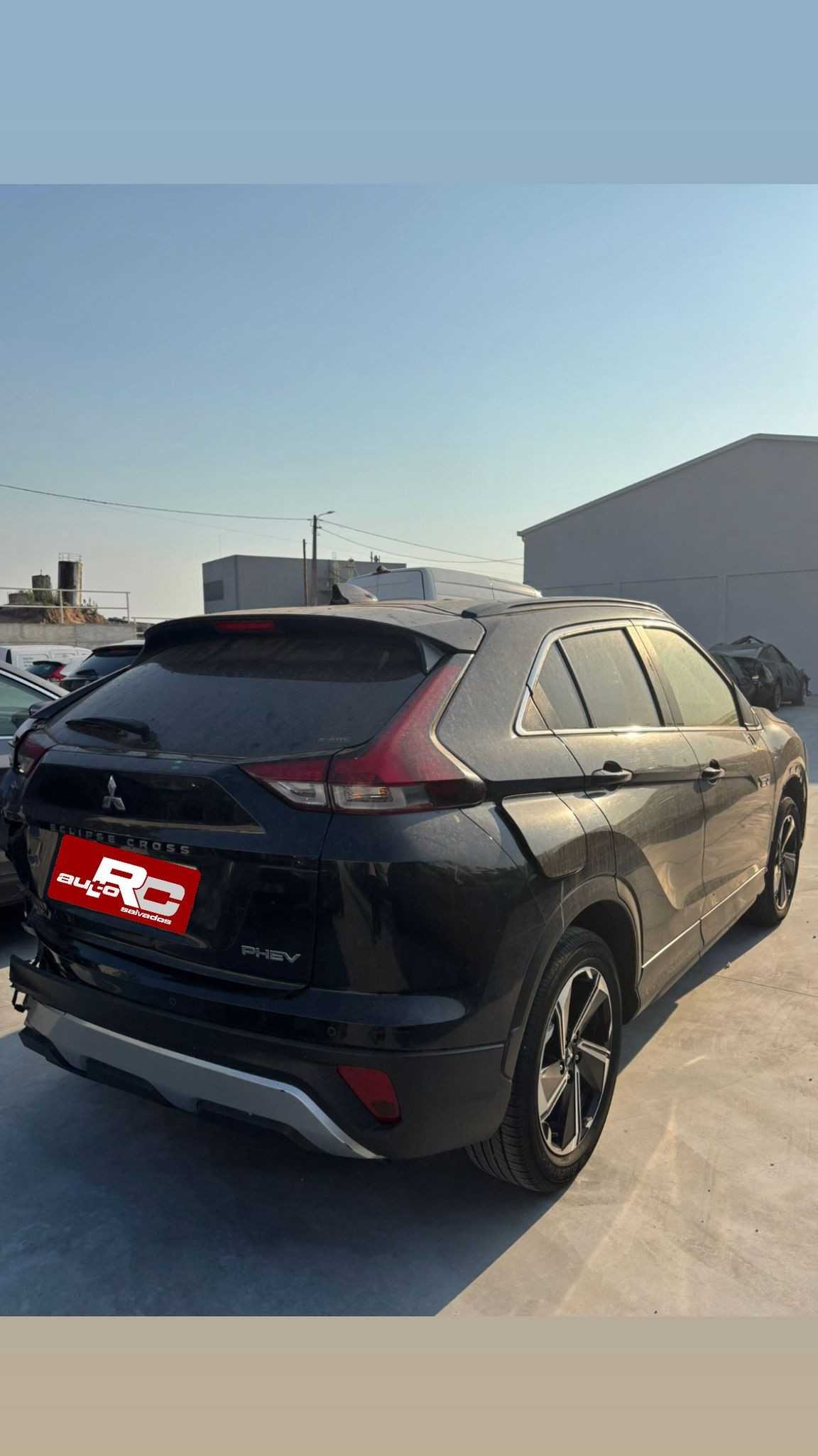 mitsubishi-eclipse-cross-2022-hibrido-a-gasolina-2360cc