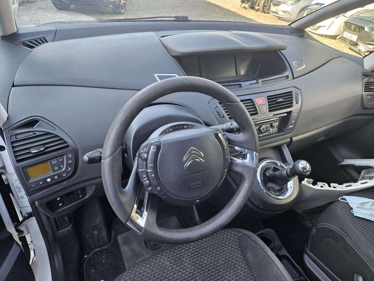 citroen-c4-picasso-2012-diesel-1560cc