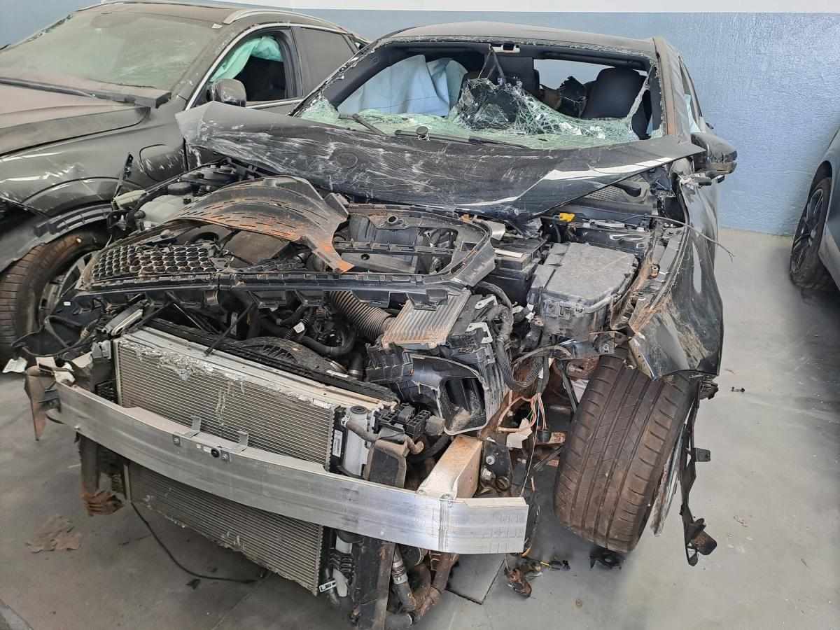 mercedes-benz-cla-2024-hibrido-a-gasolina-1332cc