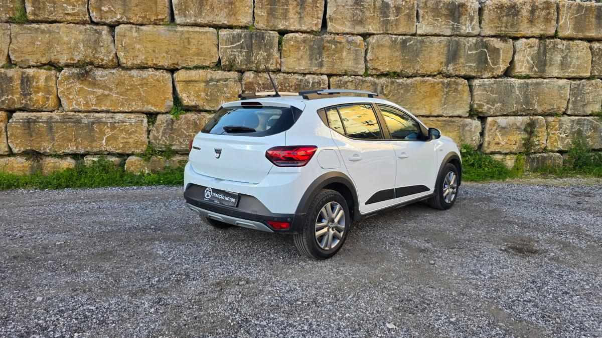 dacia-sandero-2022-gasolina-999cc