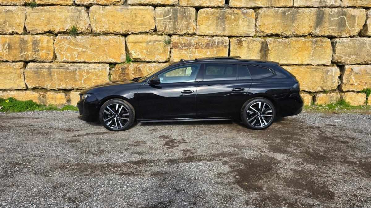 peugeot-508-sw-2021-diesel-1499cc