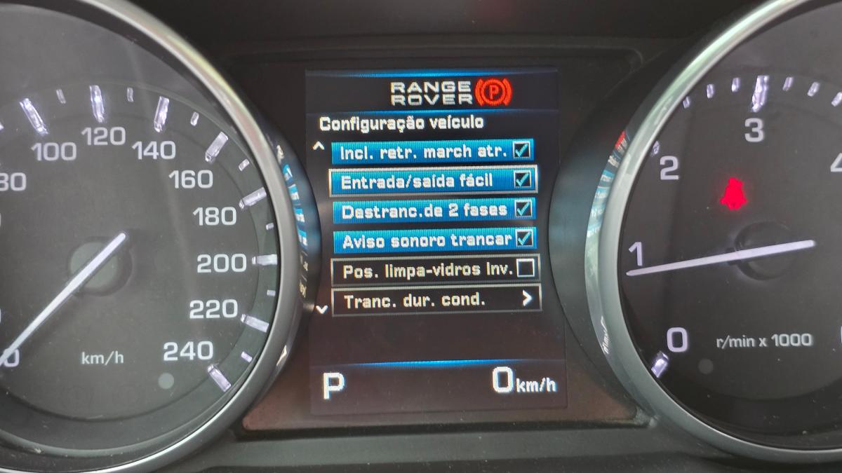 land-rover-range-rover-evoque-2012-diesel-2179cc
