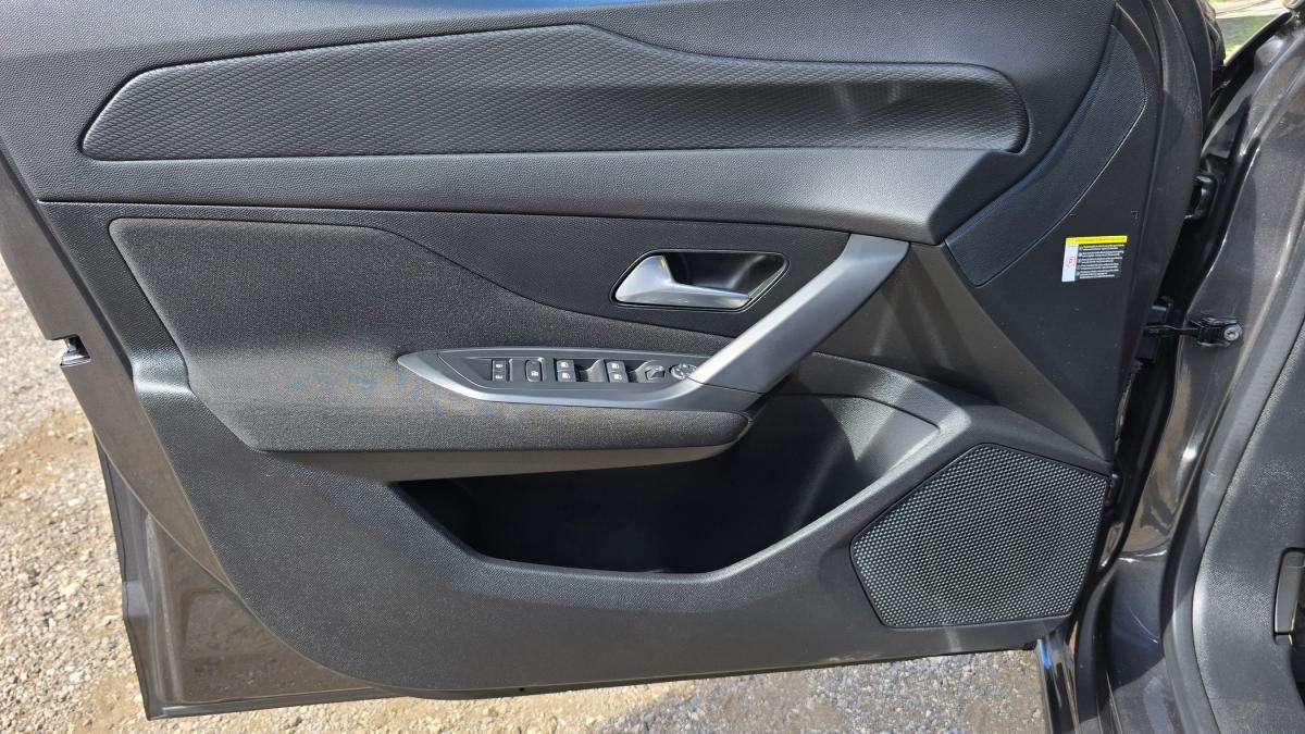 peugeot-308-sw-2022-hibrido-a-gasolina-1598cc