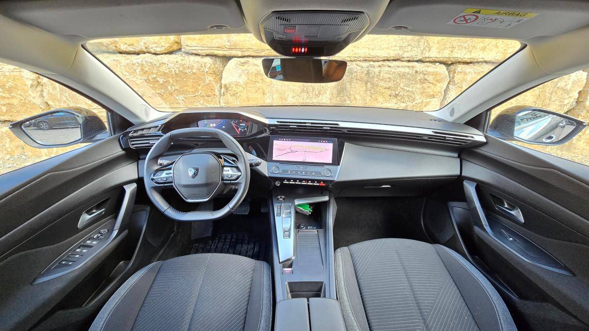 peugeot-308-sw-2022-hibrido-a-gasolina-1598cc