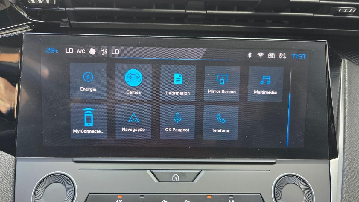 peugeot-308-sw-2022-hibrido-a-gasolina-1598cc