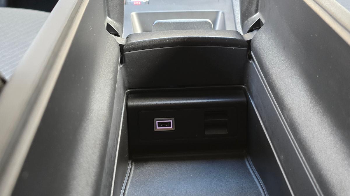 peugeot-308-sw-2022-hibrido-a-gasolina-1598cc