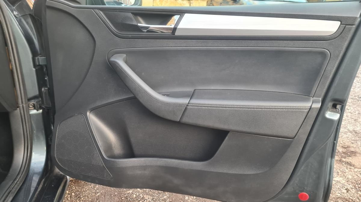 skoda-rapid-spaceback-2017-diesel-1422cc