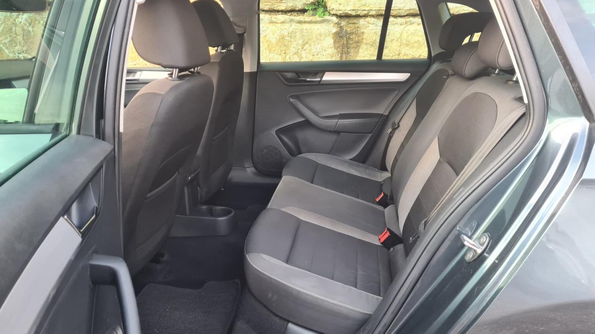 skoda-rapid-spaceback-2017-diesel-1422cc