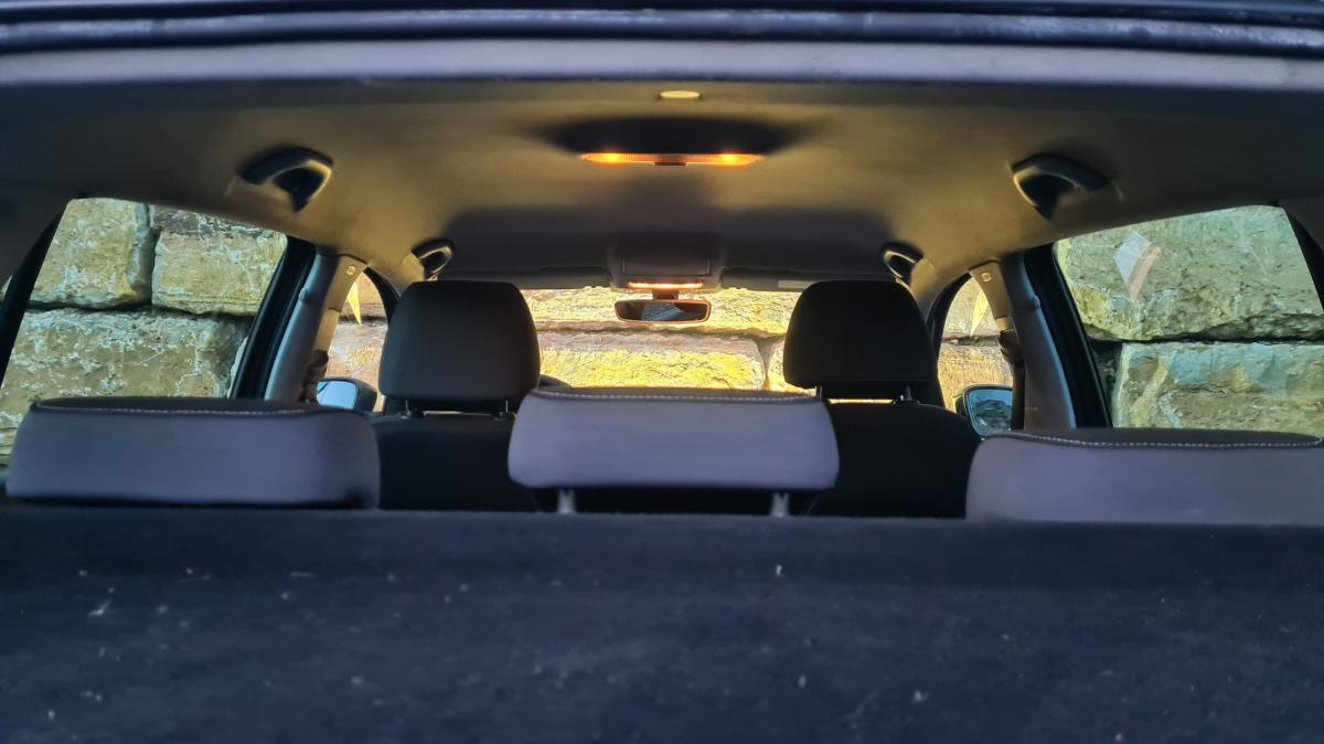 skoda-rapid-spaceback-2017-diesel-1422cc