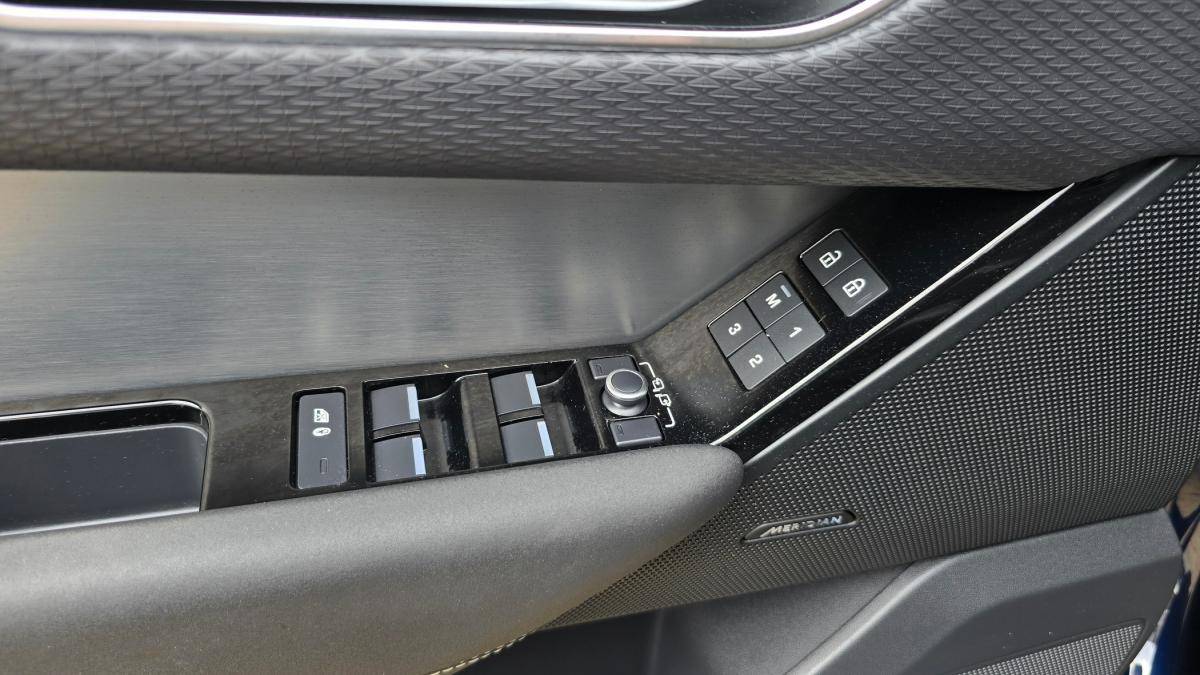 land-rover-range-rover-velar-2022-hibrido-a-gasolina-1997cc
