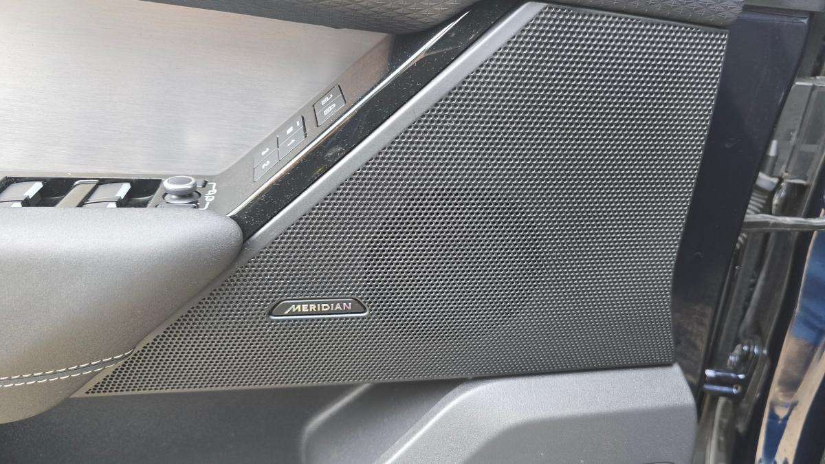 land-rover-range-rover-velar-2022-hibrido-a-gasolina-1997cc