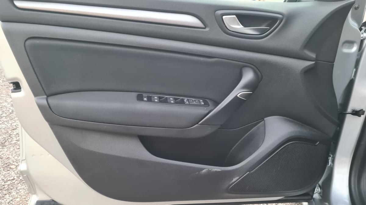 renault-megane-2022-diesel-1461cc
