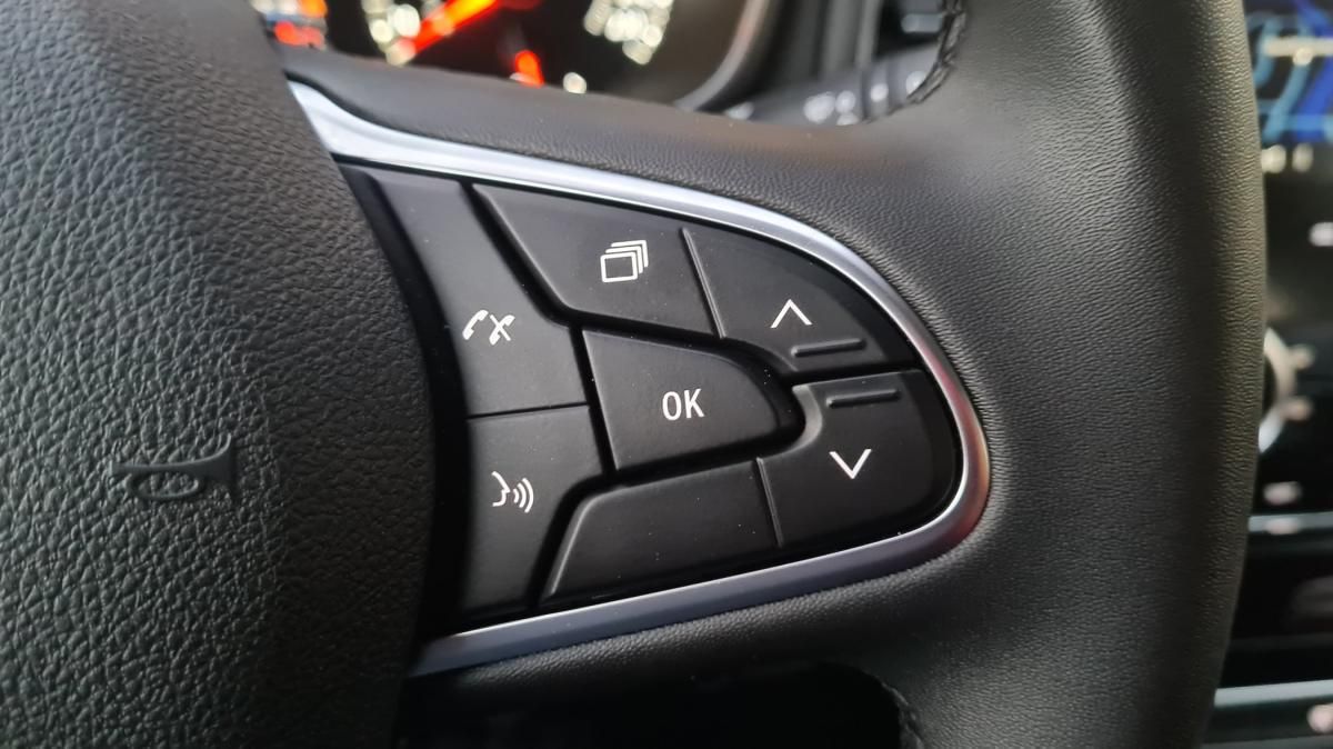 renault-megane-2022-diesel-1461cc