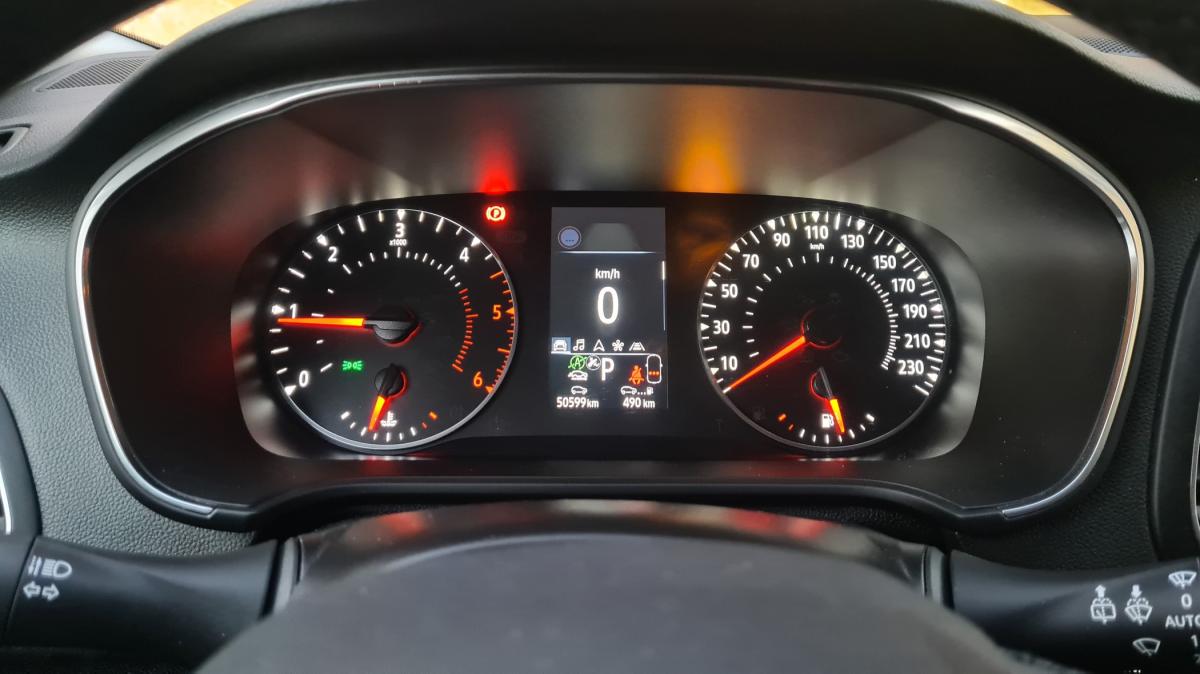 renault-megane-2022-diesel-1461cc
