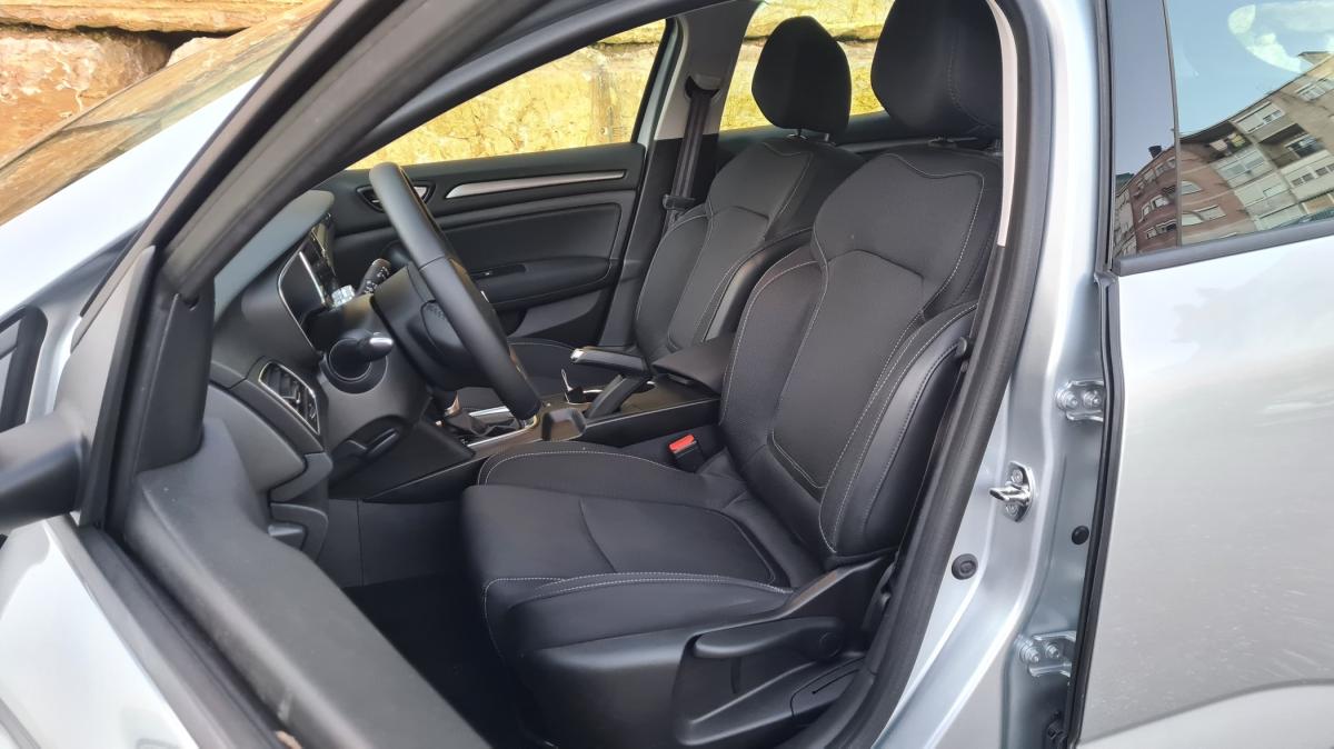 renault-megane-2022-diesel-1461cc