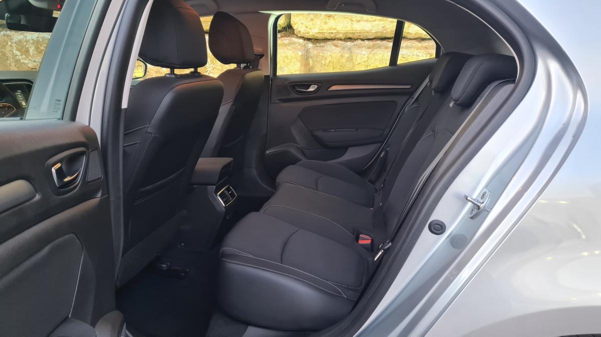 renault-megane-2022-diesel-1461cc