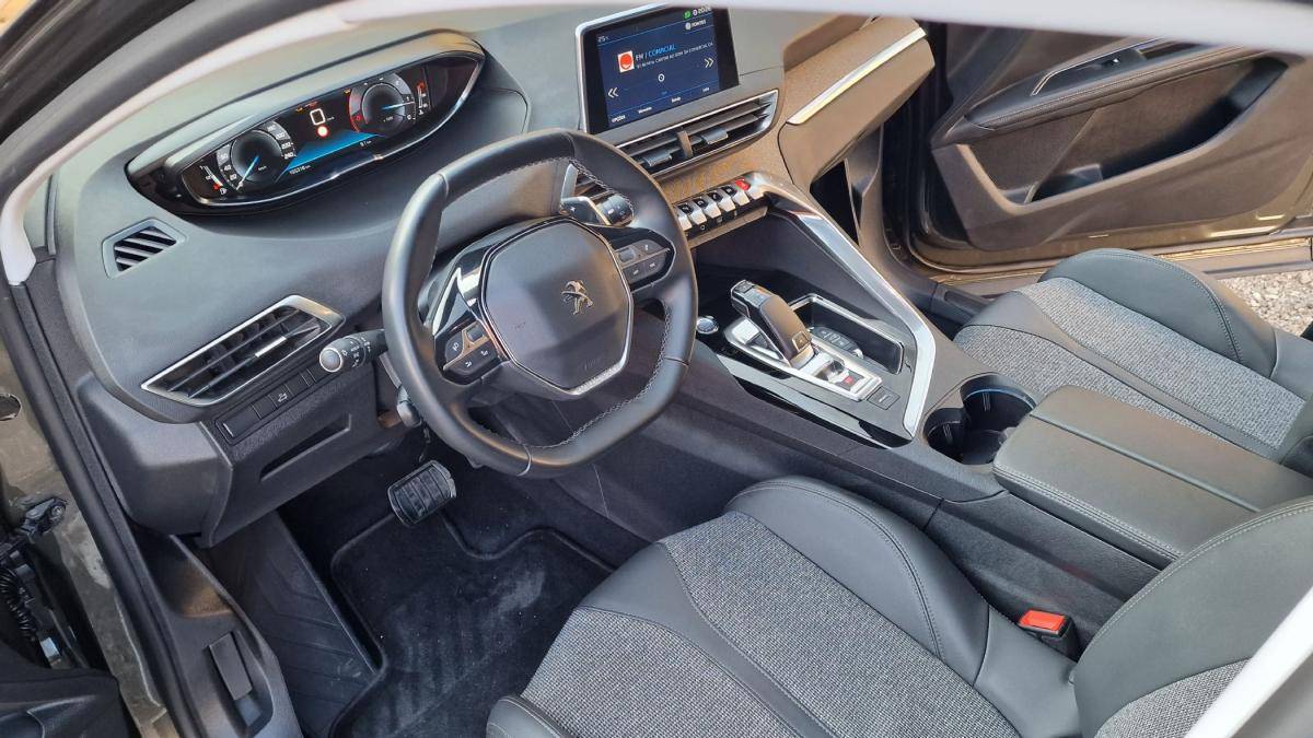 peugeot-5008-2020-diesel-1499cc