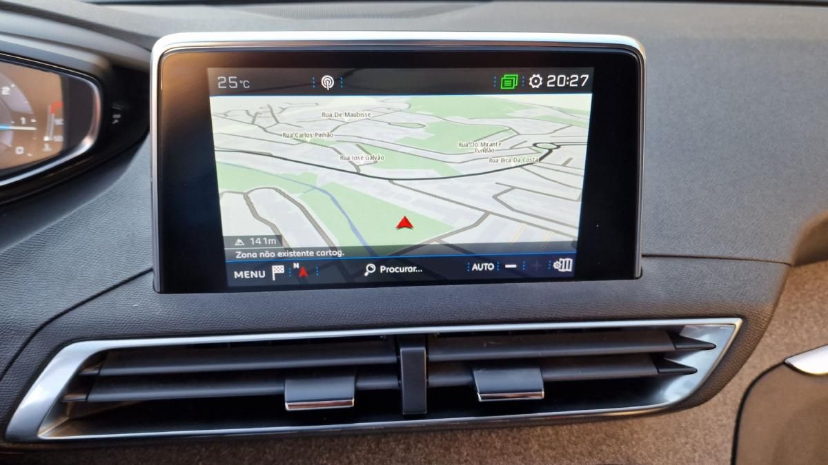 peugeot-5008-2020-diesel-1499cc