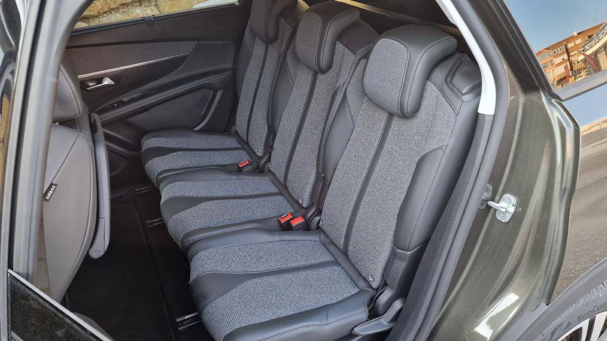 peugeot-5008-2020-diesel-1499cc