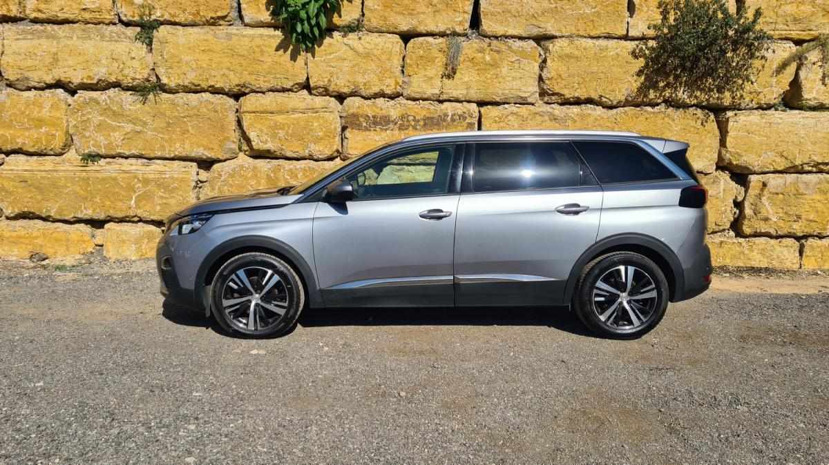 peugeot-5008-2019-diesel-1499cc